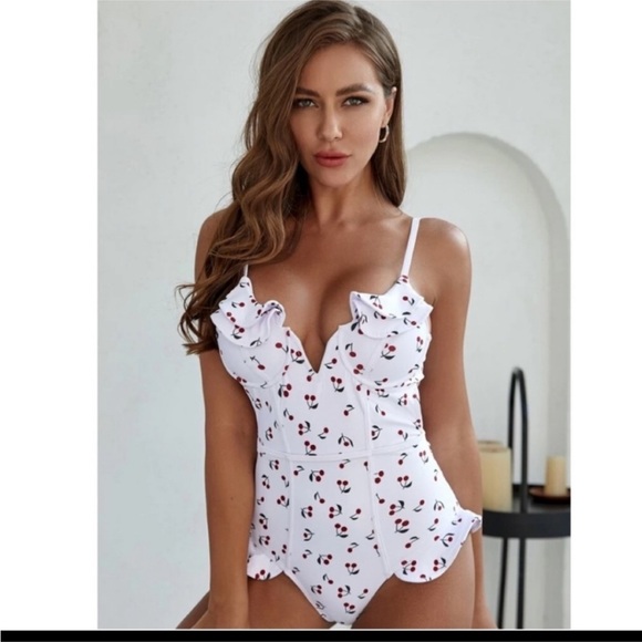 ‼️THRIFT STORE MAKE OFFER SHEIN Swimsuit Cherry One Piece Bathing Suit M New - Picture 3 of 10